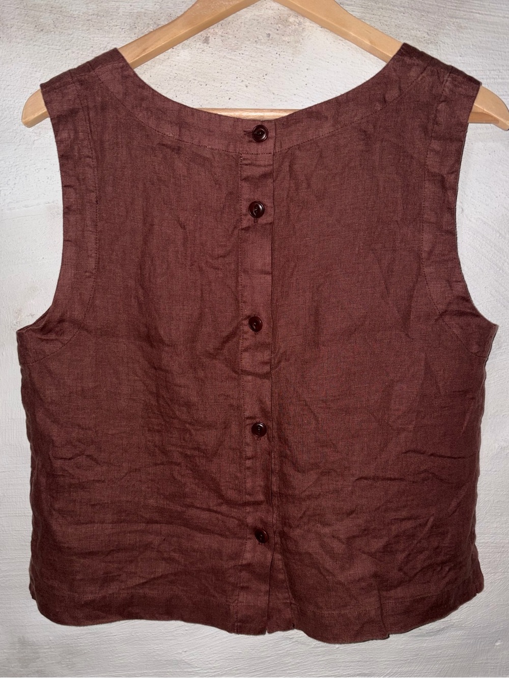 🌱Poetry Linen Button Back Tank - Picture 6 of 7
